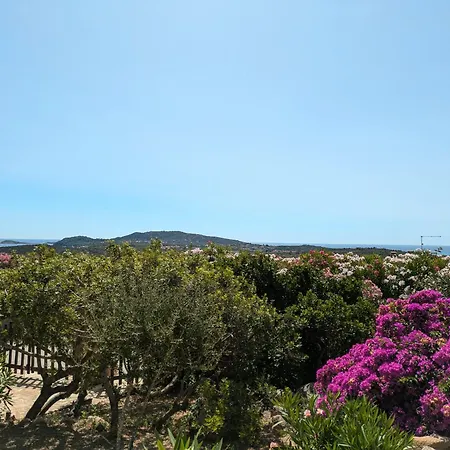 Вилла Vista Mare Cala Ginepro Punta Molara