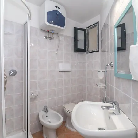 Вилла Vista Mare Cala Ginepro Punta Molara