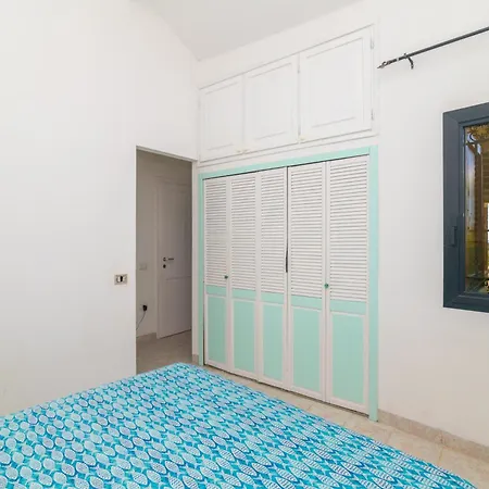 Вилла Vista Mare Cala Ginepro Punta Molara